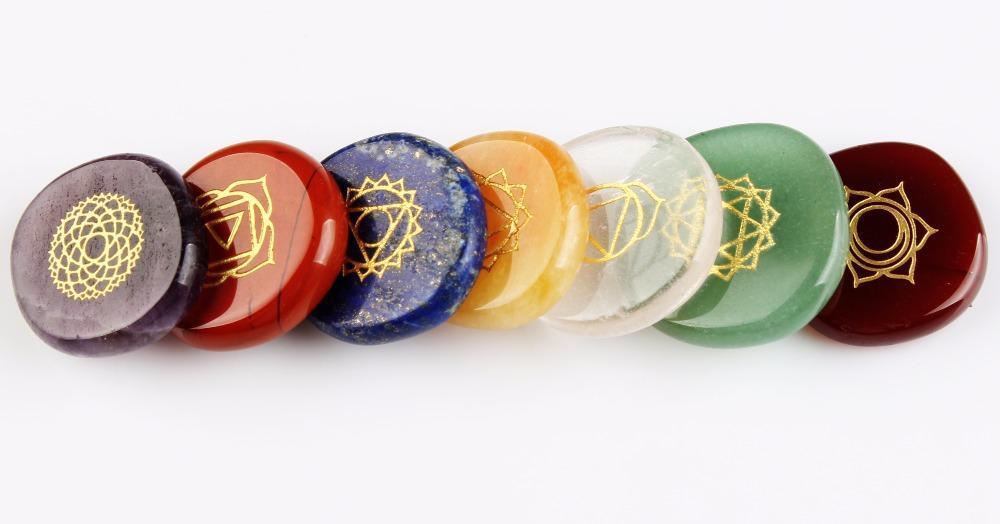 7 Chakra Healing Stones Set – Engraved Crystal Palm Stones |  Reiki Energy Crystals for Meditation & Spiritual Balance